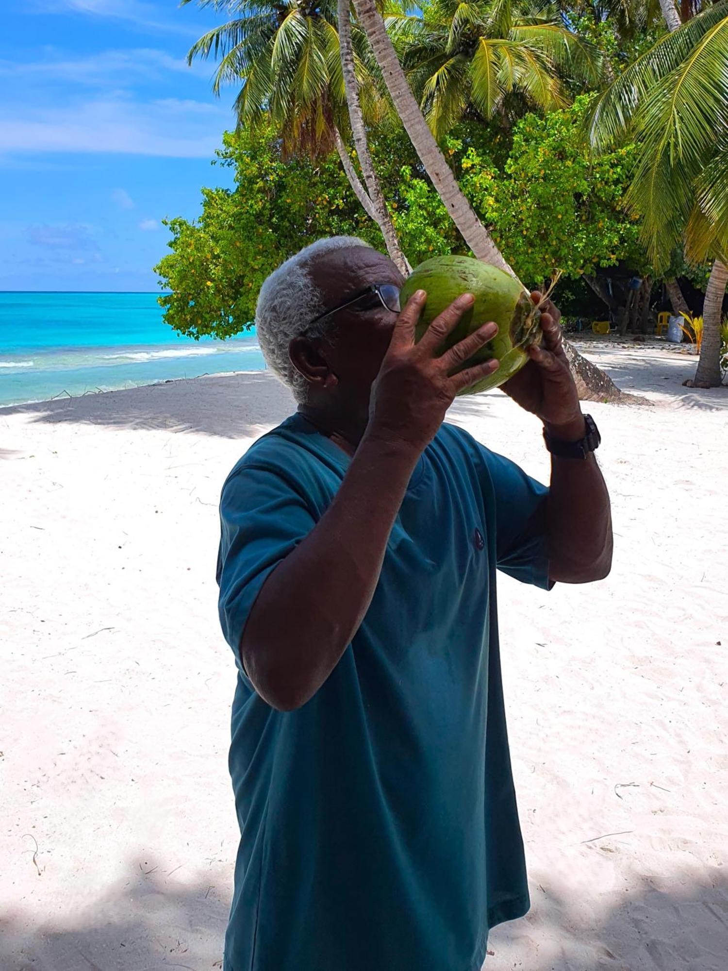 The Fulhadhoo Beach Cottage エクステリア 写真